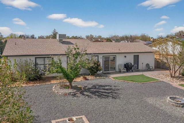 106 Arizona Sunset Road NE, Rio Rancho, NM 87124