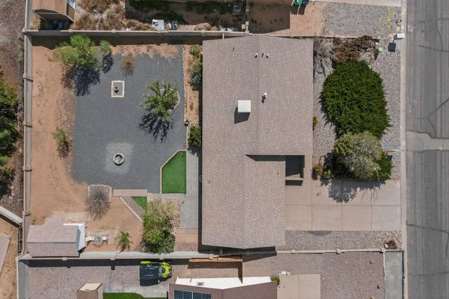 106 Arizona Sunset Road NE, Rio Rancho, NM 87124