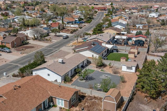 106 Arizona Sunset Road NE, Rio Rancho, NM 87124