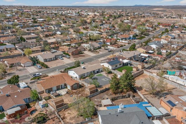 106 Arizona Sunset Road NE, Rio Rancho, NM 87124