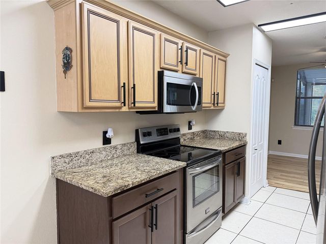 4125 S LAKE ORLANDO PARKWAY 4125, Orlando, FL 32808