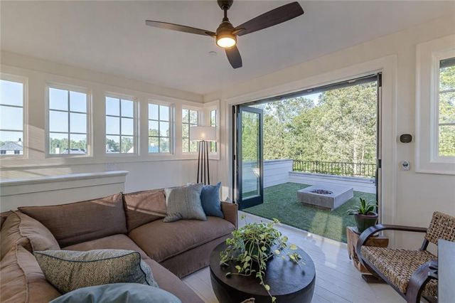 290 Guild Lane, Fayetteville, GA 30214