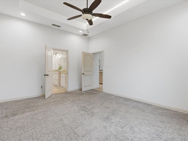 113 Silverwood Drive, Ovilla, TX 75154