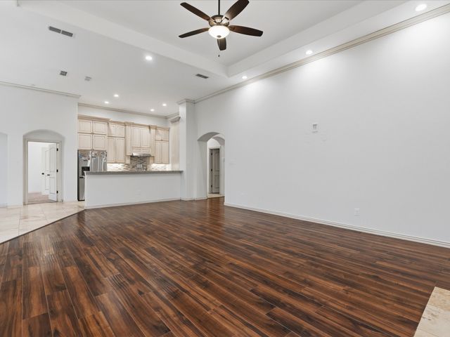 113 Silverwood Drive, Ovilla, TX 75154