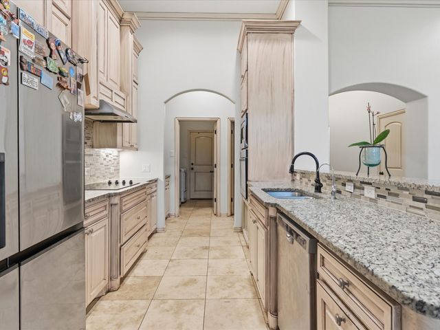 113 Silverwood Drive, Ovilla, TX 75154