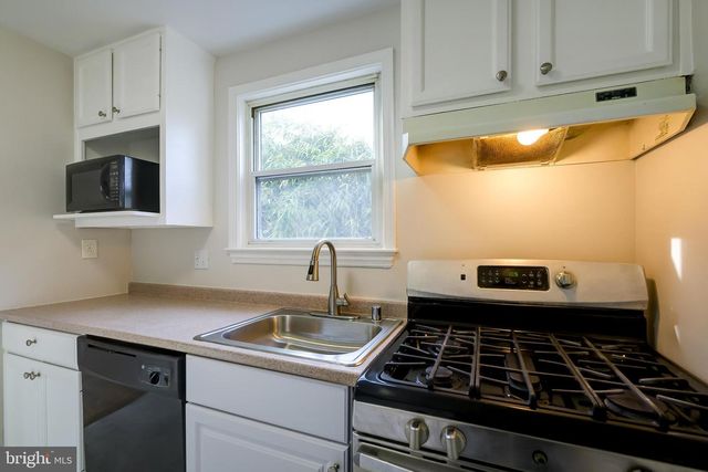 10022 BRUNETT AVE, Silver Spring, MD 20901