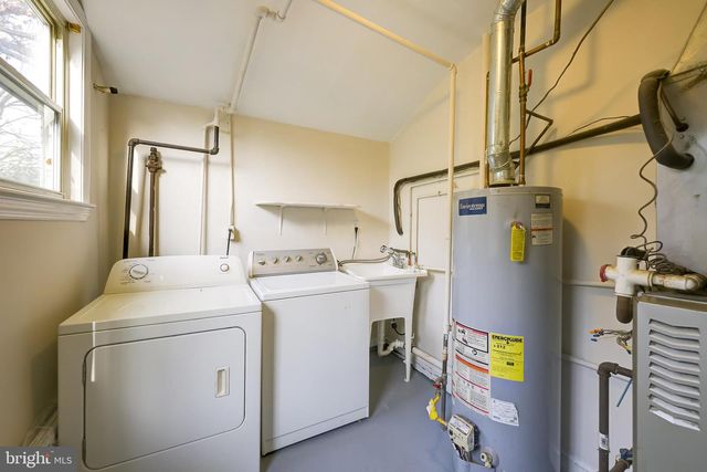 10022 BRUNETT AVE, Silver Spring, MD 20901