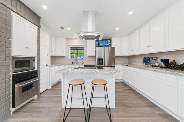 12702 Ashford Creek, Houston, TX 77082