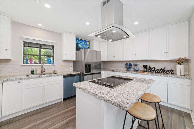 12702 Ashford Creek, Houston, TX 77082