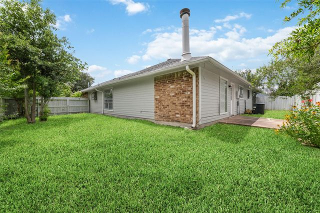 12702 Ashford Creek, Houston, TX 77082
