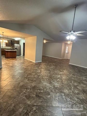 5938 Herlong Dr, Milton, FL 32570