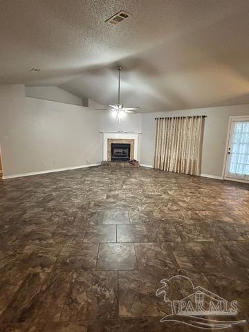 5938 Herlong Dr, Milton, FL 32570