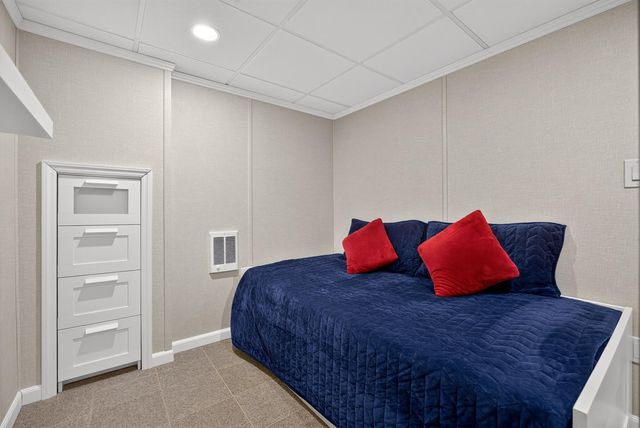90 Forest Glade UNIT 90, Teaticket, MA 02536