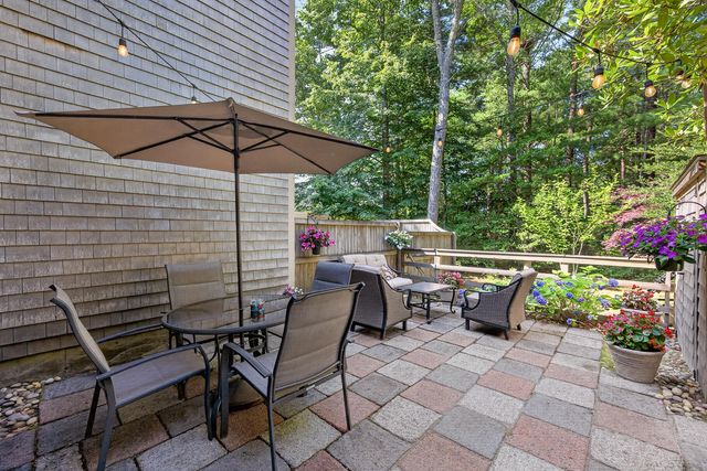 90 Forest Glade UNIT 90, Teaticket, MA 02536
