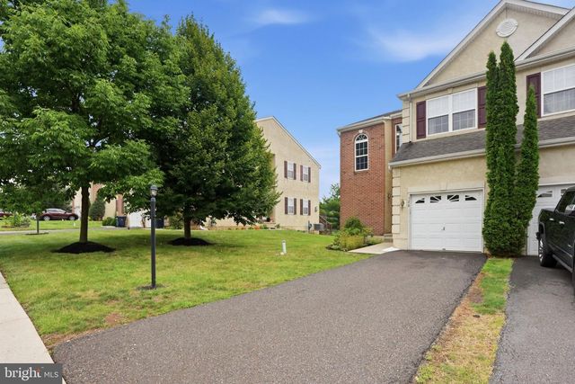 526 CLEARVIEW DR, Souderton, PA 18964