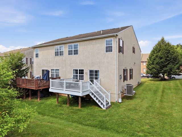 526 CLEARVIEW DR, Souderton, PA 18964