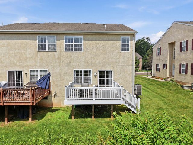 526 CLEARVIEW DR, Souderton, PA 18964