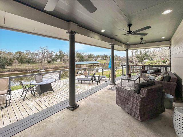 7078 Gupton Road, Brazoria, TX 77422