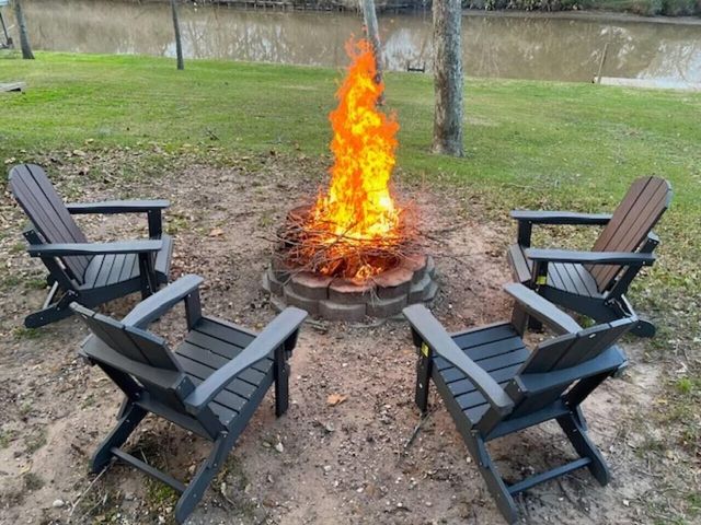 7078 Gupton Road, Brazoria, TX 77422