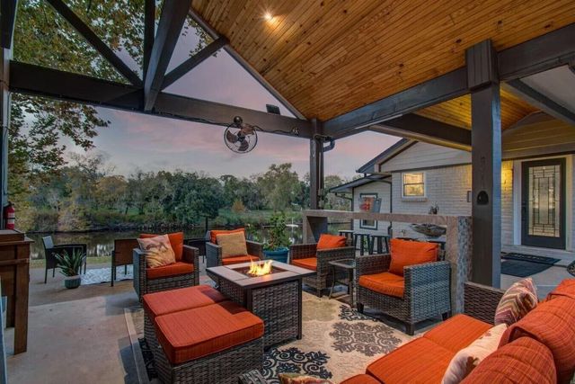 7078 Gupton Road, Brazoria, TX 77422