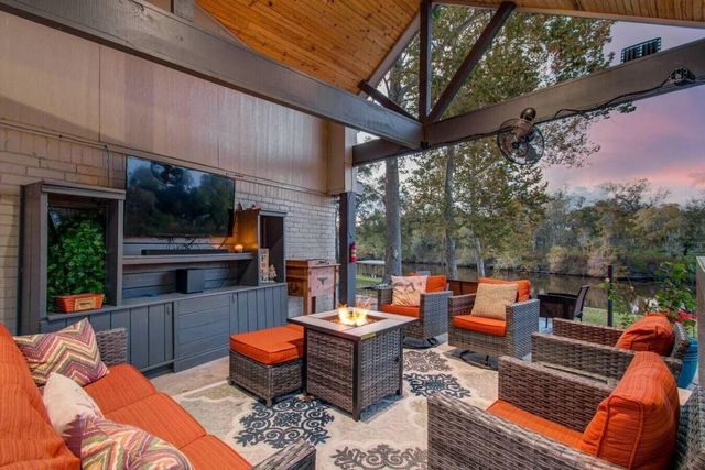 7078 Gupton Road, Brazoria, TX 77422