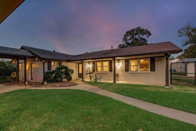 7078 Gupton Road, Brazoria, TX 77422