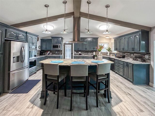 7078 Gupton Road, Brazoria, TX 77422