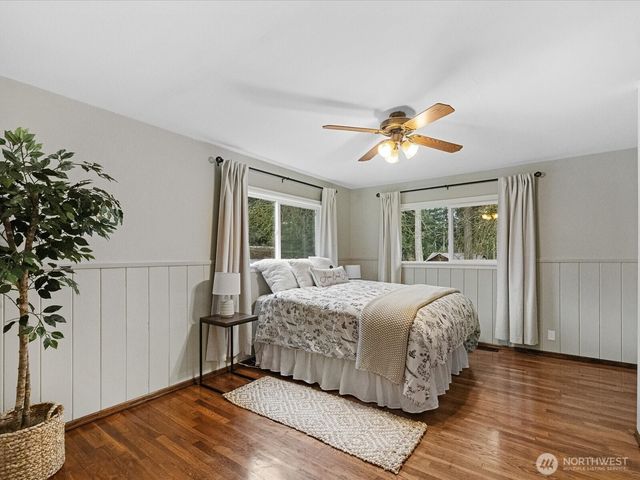 207 Fort Casey Road, Coupeville, WA 98239