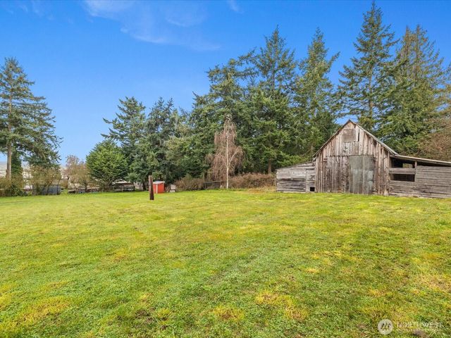 207 Fort Casey Road, Coupeville, WA 98239