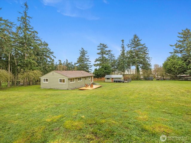 207 Fort Casey Road, Coupeville, WA 98239