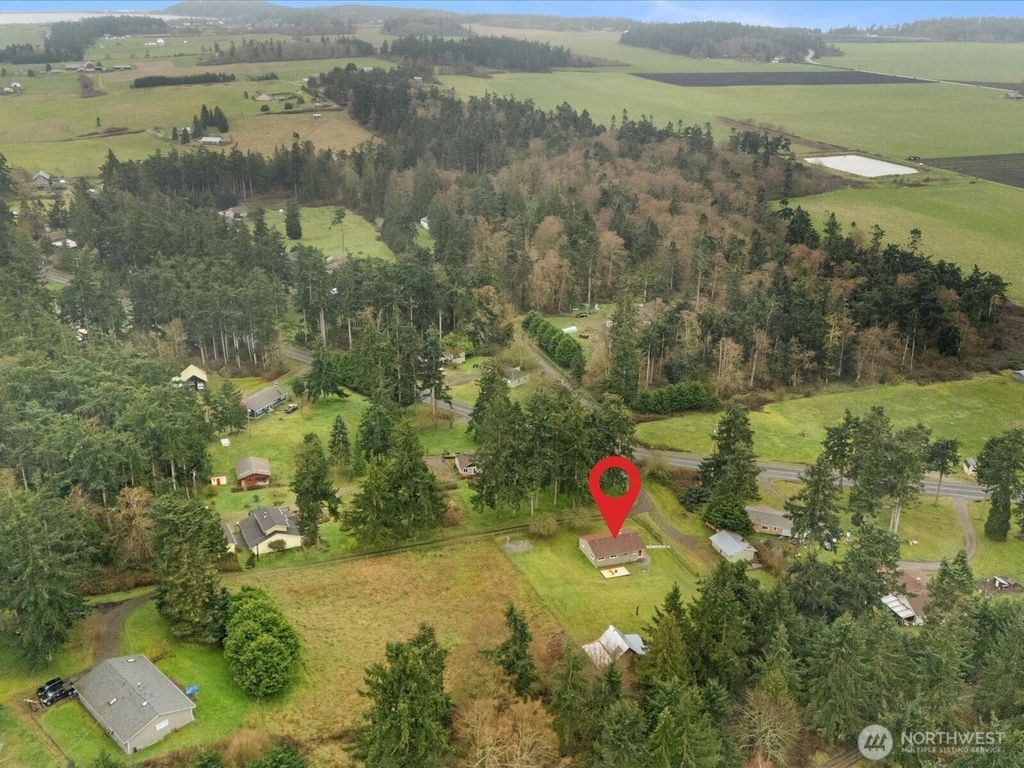 207 Fort Casey Road, Coupeville, WA 98239