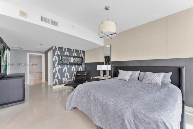 17121 Collins Ave 3905, Sunny Isles Beach, FL 33160