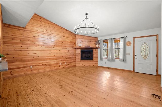 425 Enchanted Woods Dr, Blairsville, GA 30512