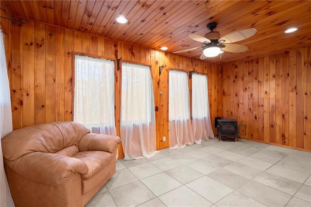 425 Enchanted Woods Dr, Blairsville, GA 30512