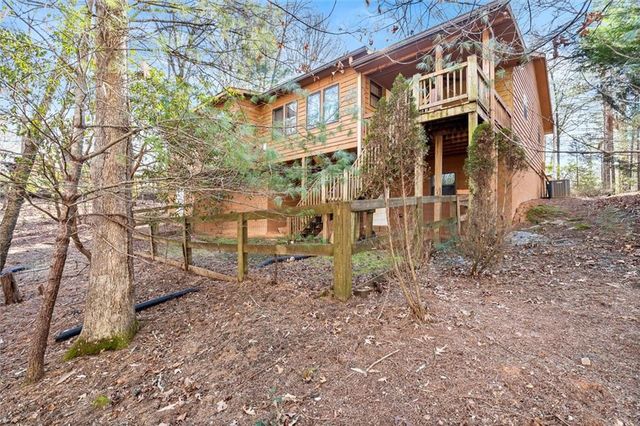 425 Enchanted Woods Dr, Blairsville, GA 30512