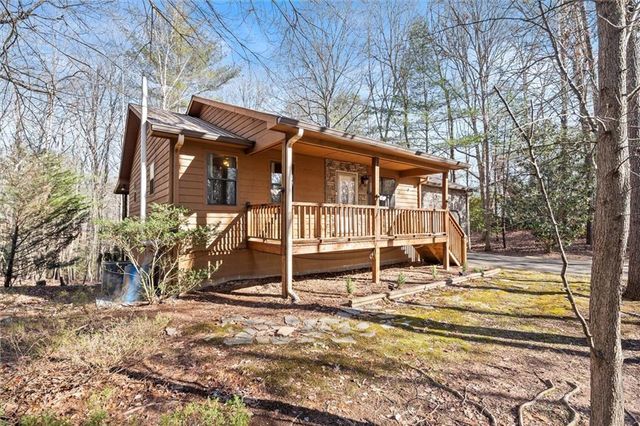 425 Enchanted Woods Dr, Blairsville, GA 30512