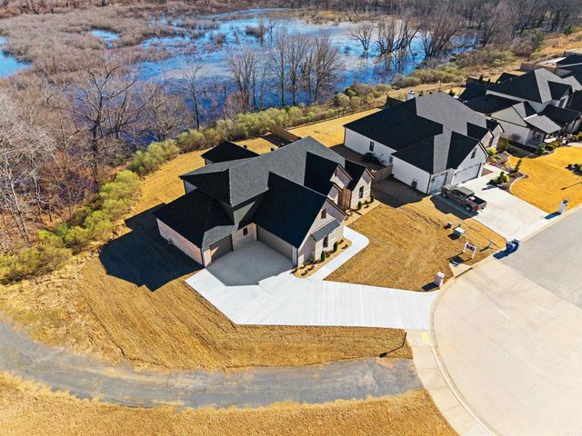 120 Timberland Trail, Maumelle, AR 72113