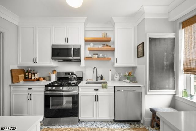 275 Engle St A-4, Englewood City, NJ 07631