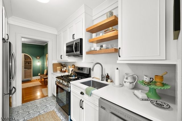 275 Engle St A-4, Englewood City, NJ 07631