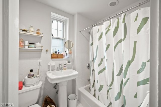 275 Engle St A-4, Englewood City, NJ 07631