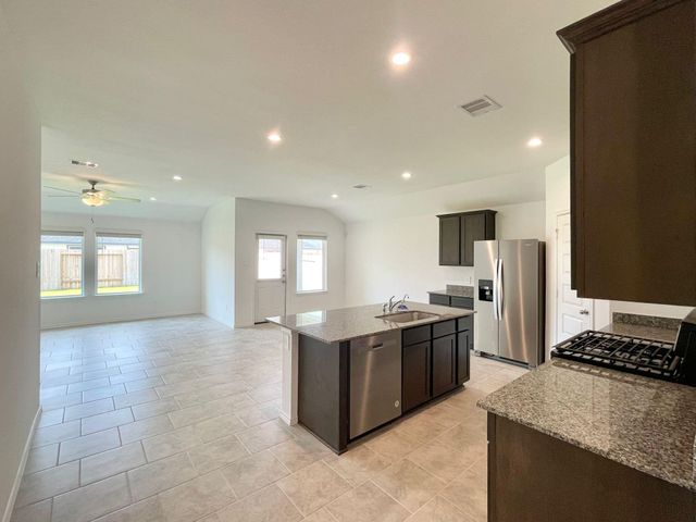 7515 Cattle Walker Court, Rosharon, TX 77583