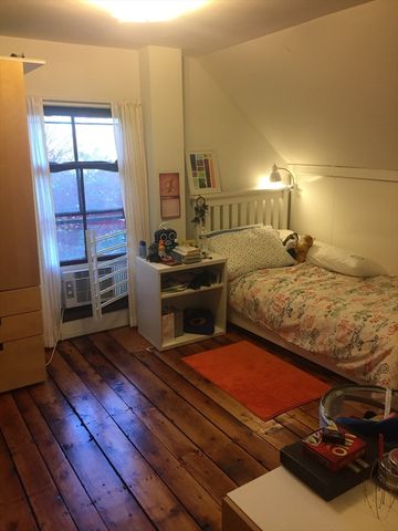 263 Auburndale Ave 263, Newton, MA 02466