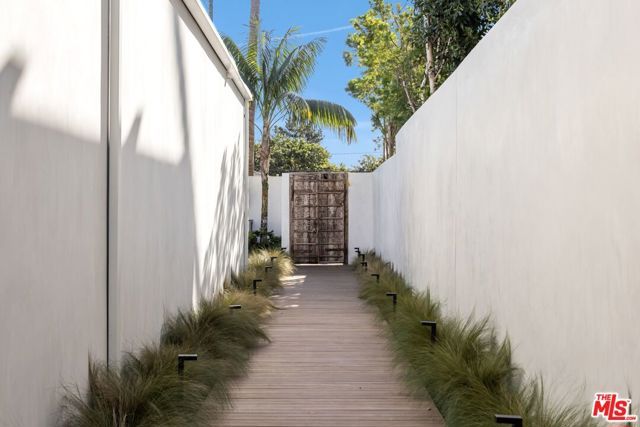 913 Milwood Avenue, Venice (los Angeles), CA 90291