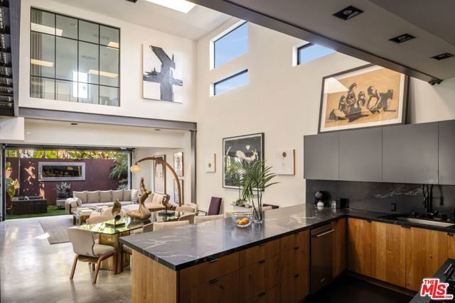 913 Milwood Avenue, Venice (los Angeles), CA 90291