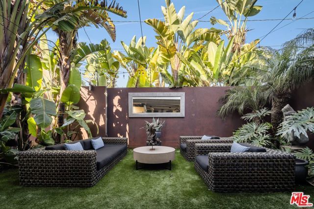 913 Milwood Avenue, Venice (los Angeles), CA 90291