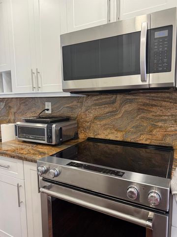8208 NW 9th Ct 1, Plantation, FL 33324