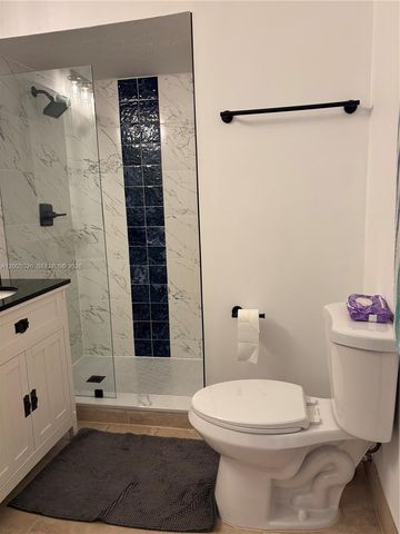 8208 NW 9th Ct 1, Plantation, FL 33324