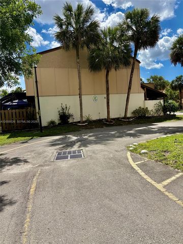 8208 NW 9th Ct 1, Plantation, FL 33324