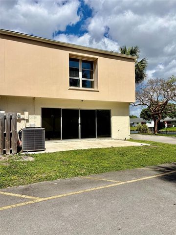 8208 NW 9th Ct 1, Plantation, FL 33324