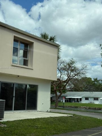 8208 NW 9th Ct 1, Plantation, FL 33324